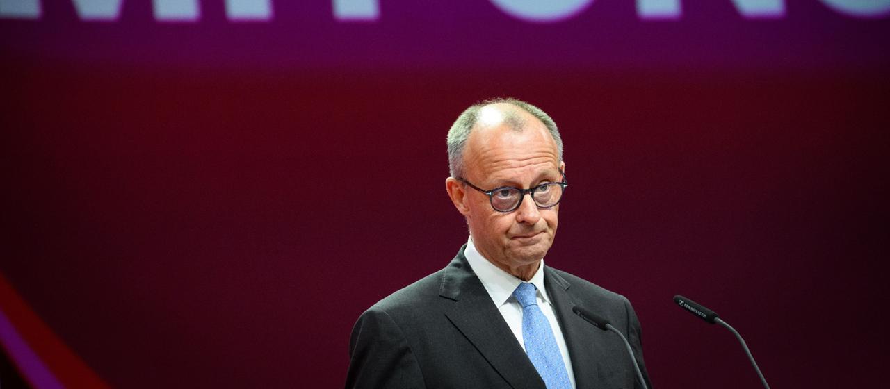 Pfiffe und Buhrufe für Merz beim DGB-Kongress wegen Sparplänen |  tagesschau.de