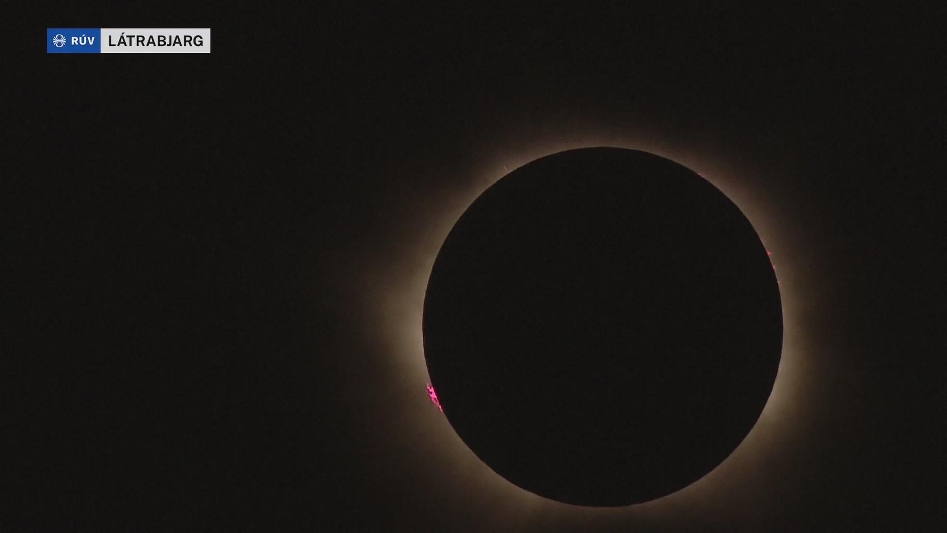 Liveblog: ++ Totale Sonnenfinsternis beginnt in Sibirien ++