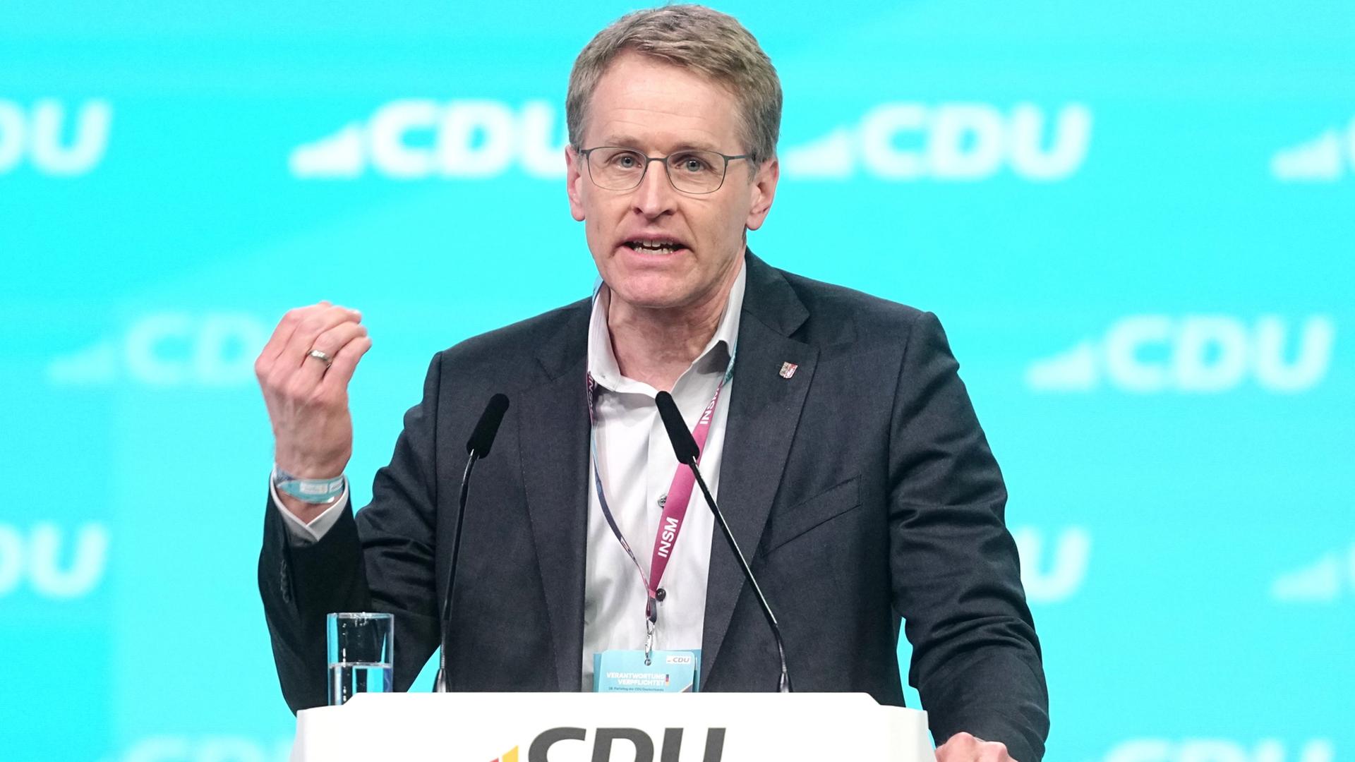 Faschismus-Vergleich: Günther fordert Rücktritt von Linken-Chef Pantisano