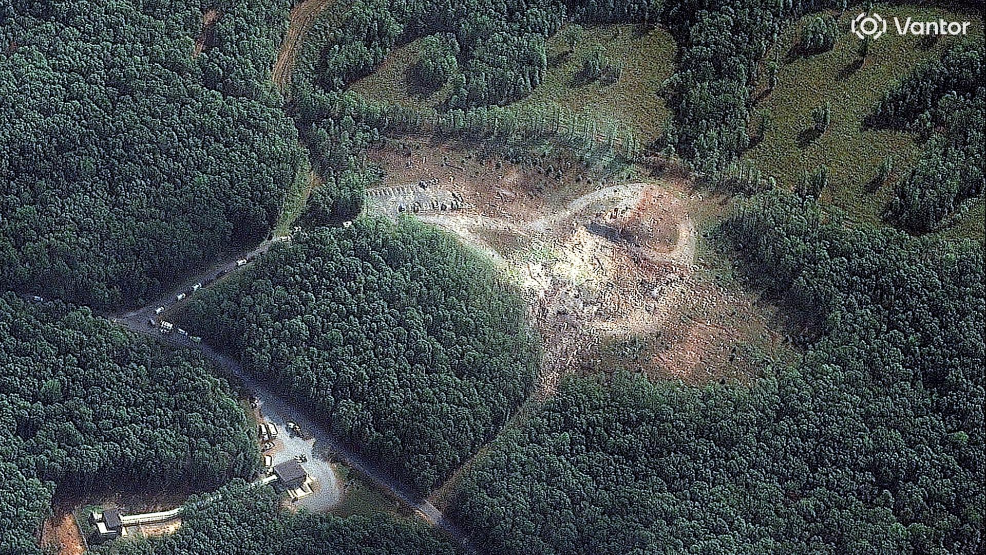  Satellitenbild der zerstrten Munitionsfabrik in Humphreys County, Tennessee | via REUTERS