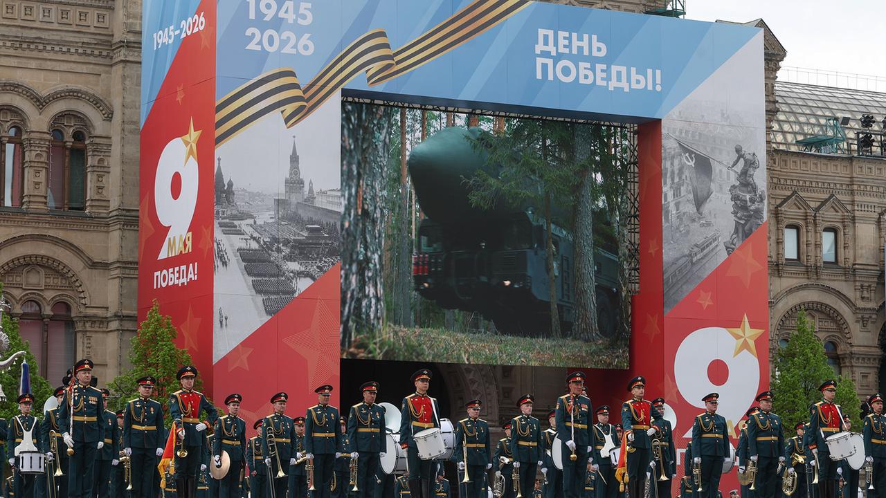 Siegesparade: Demonstration von Normalität in unnormalen Zeiten