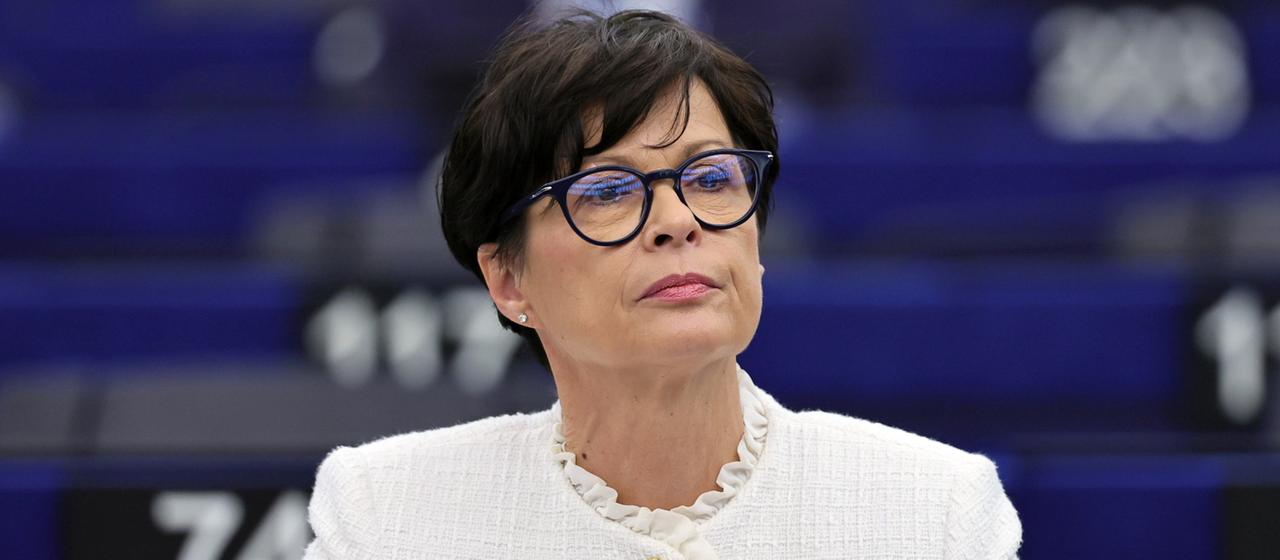 Marta Kos