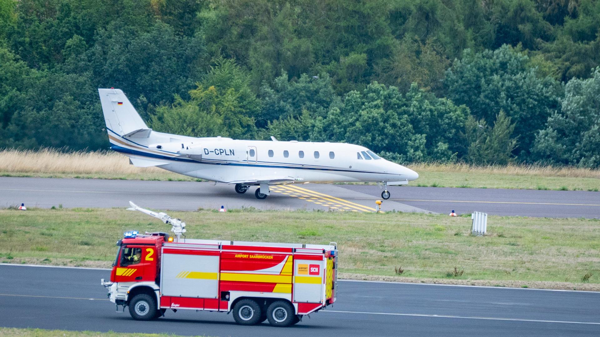 Sicherheitslandung am Flughafen Ensheim