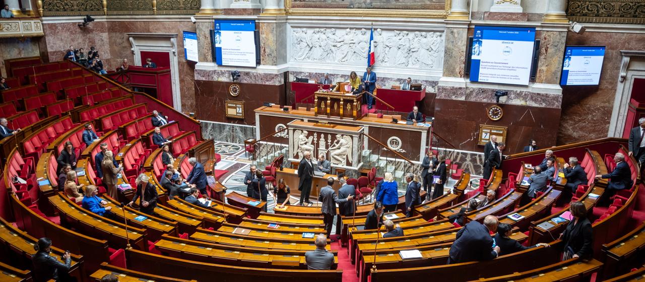 Blick in den Plenarsaal der Französischen Nationalversammlung.