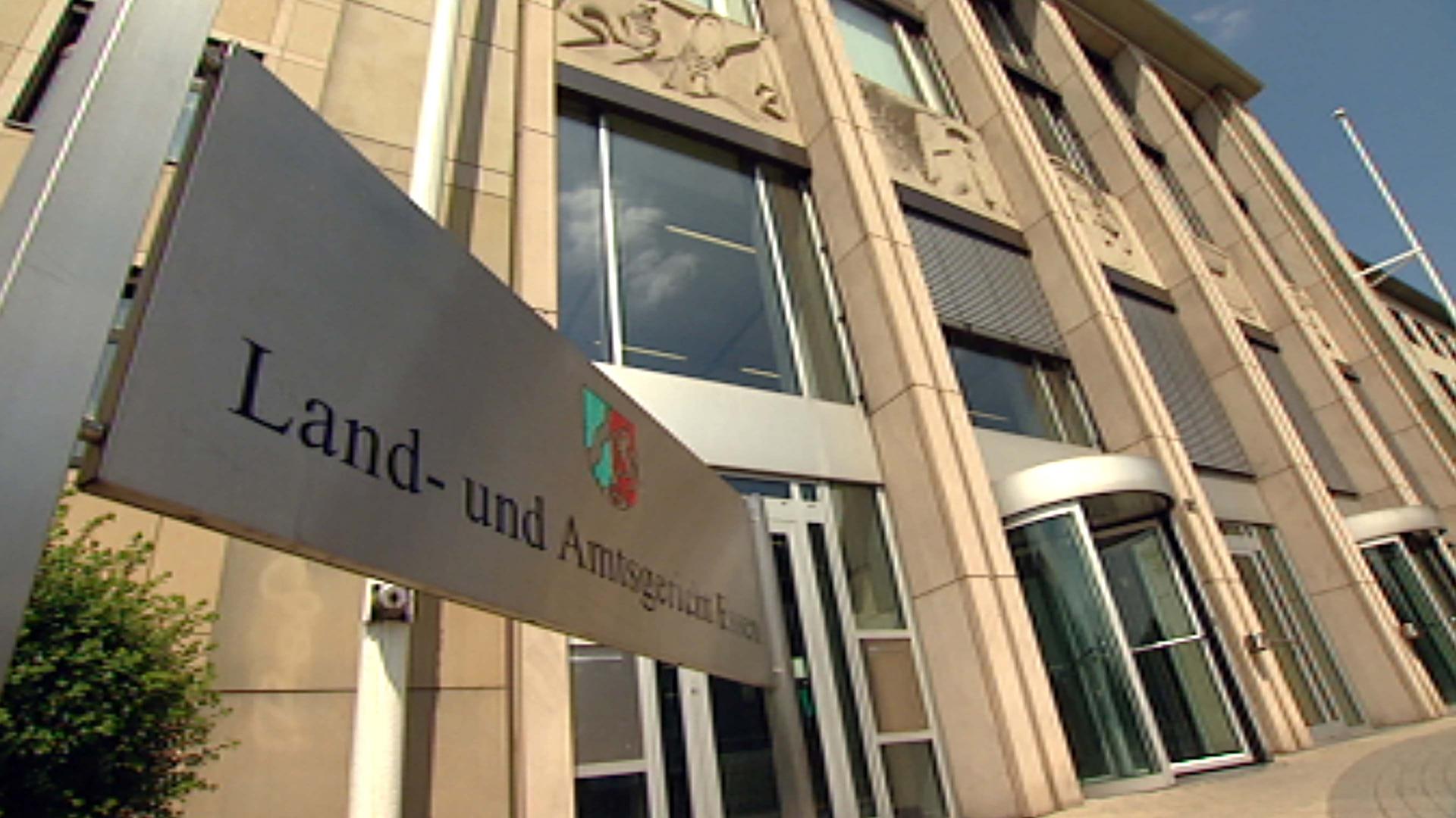 Mutter und Kleinkind in Dorsten erschlagen - Haftstrafe für 16-Jährigen