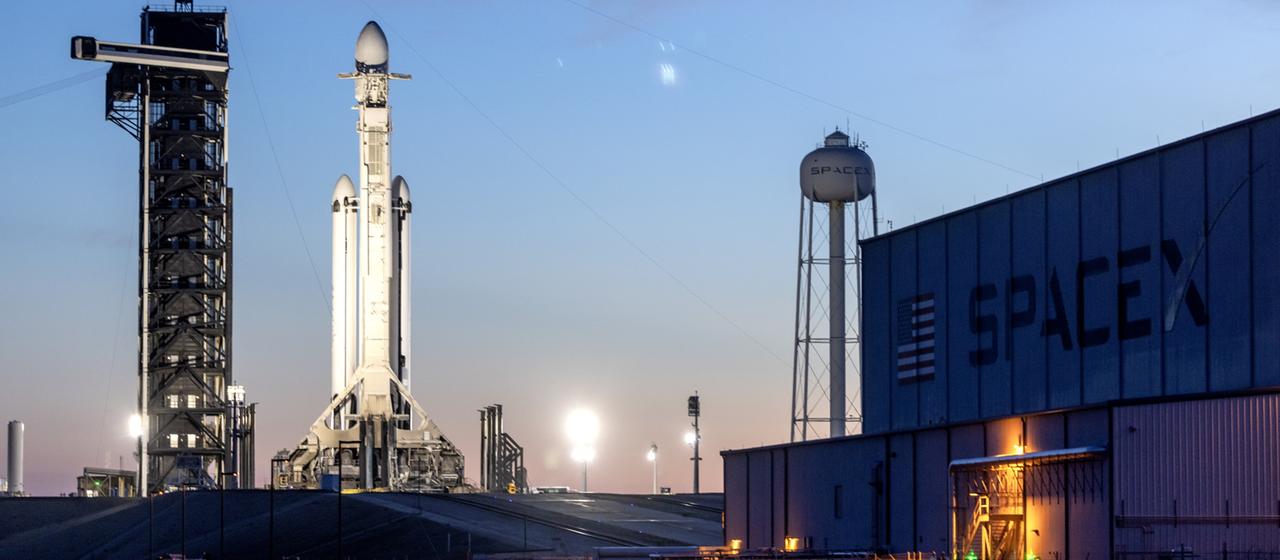 Eine Falcon-Rakete des US-Unternehmens SpaceX