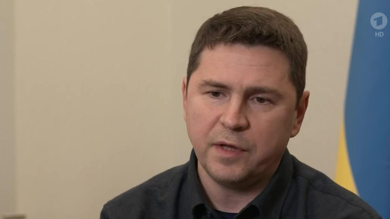 SelenskyjBerater Mychajlo Podoljak im Interview mit Susanne Petersohn