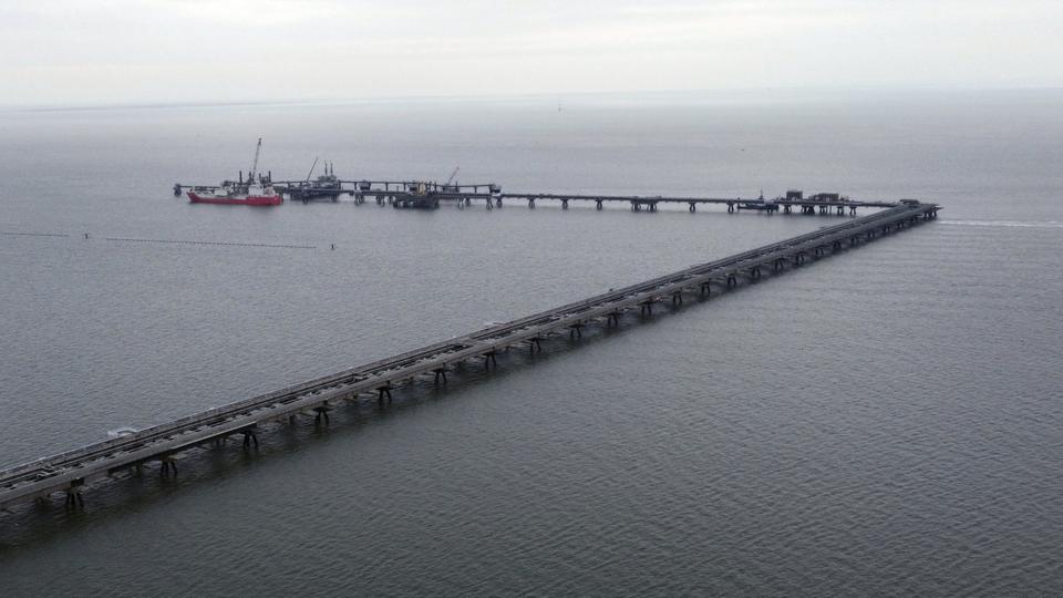 Luftaufnahme vom LNG-Anleger.