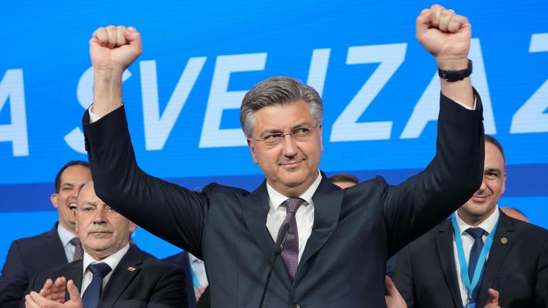 Andrej Plenkovic nach dem Sieg der konservative HDZ bei den Parlamentswahlen am 17. April