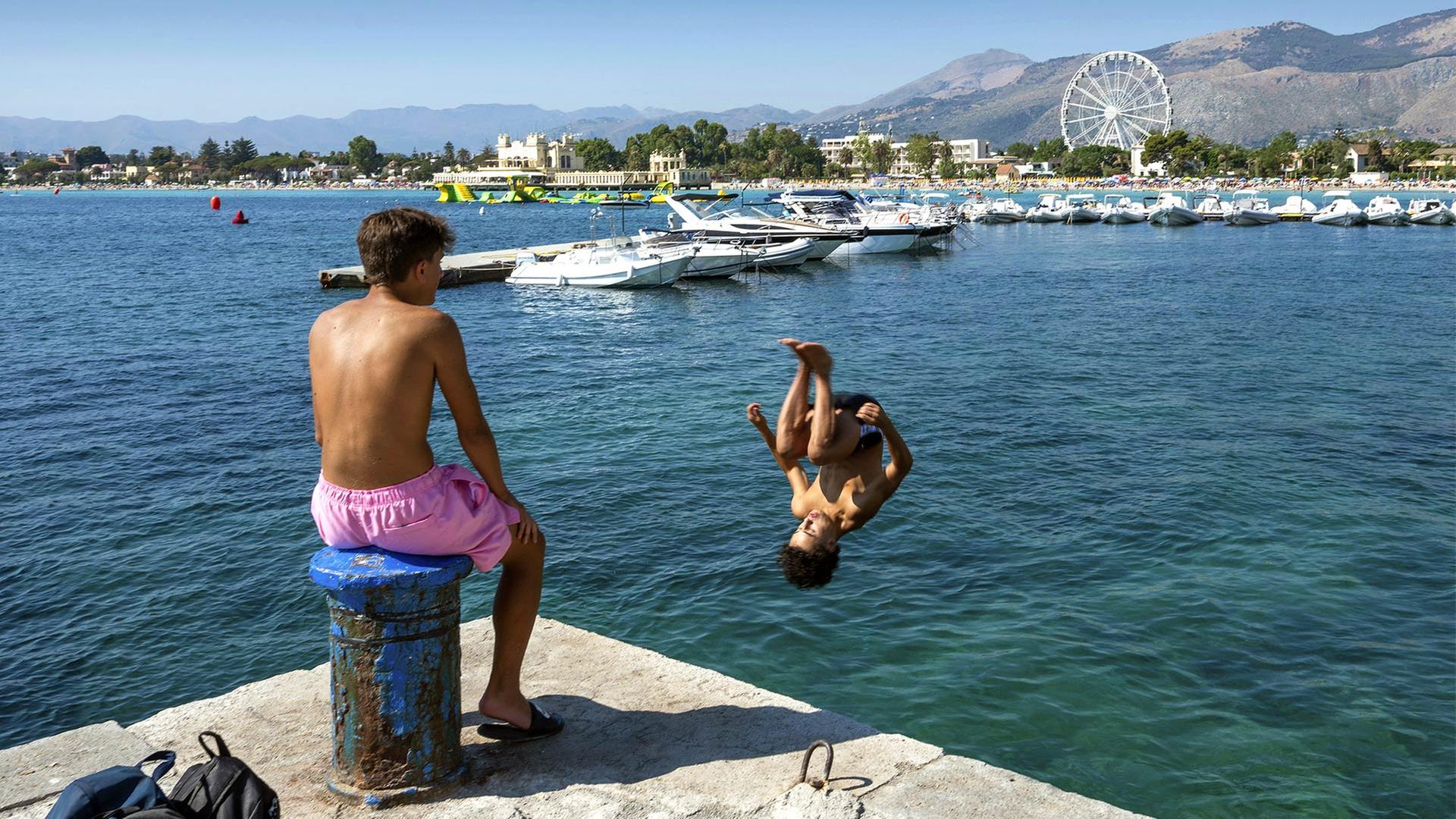Wie die Urlaubserholung zurück im Job möglichst lange anhält