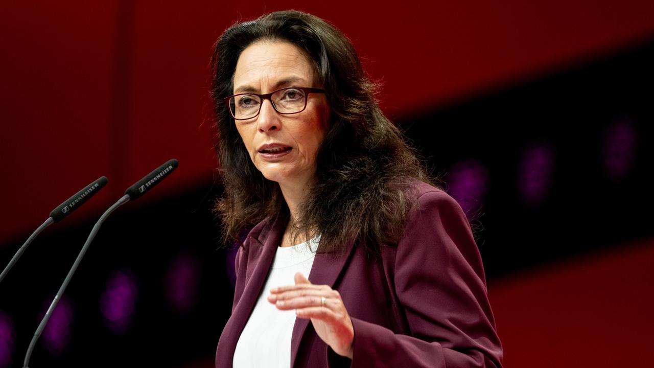 DGB-f-r-verpflichtende-Betriebsrente-mit-Hilfe-der-Arbeitgeber