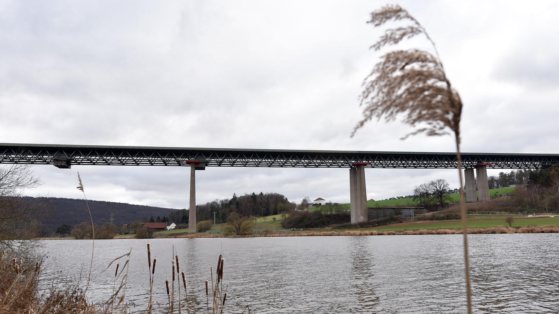 Sanierung als Alternative: Marode Brücke abreißen - muss das sein? Sanierung als Alternative: Marode Brücke abreißen - muss das sein?