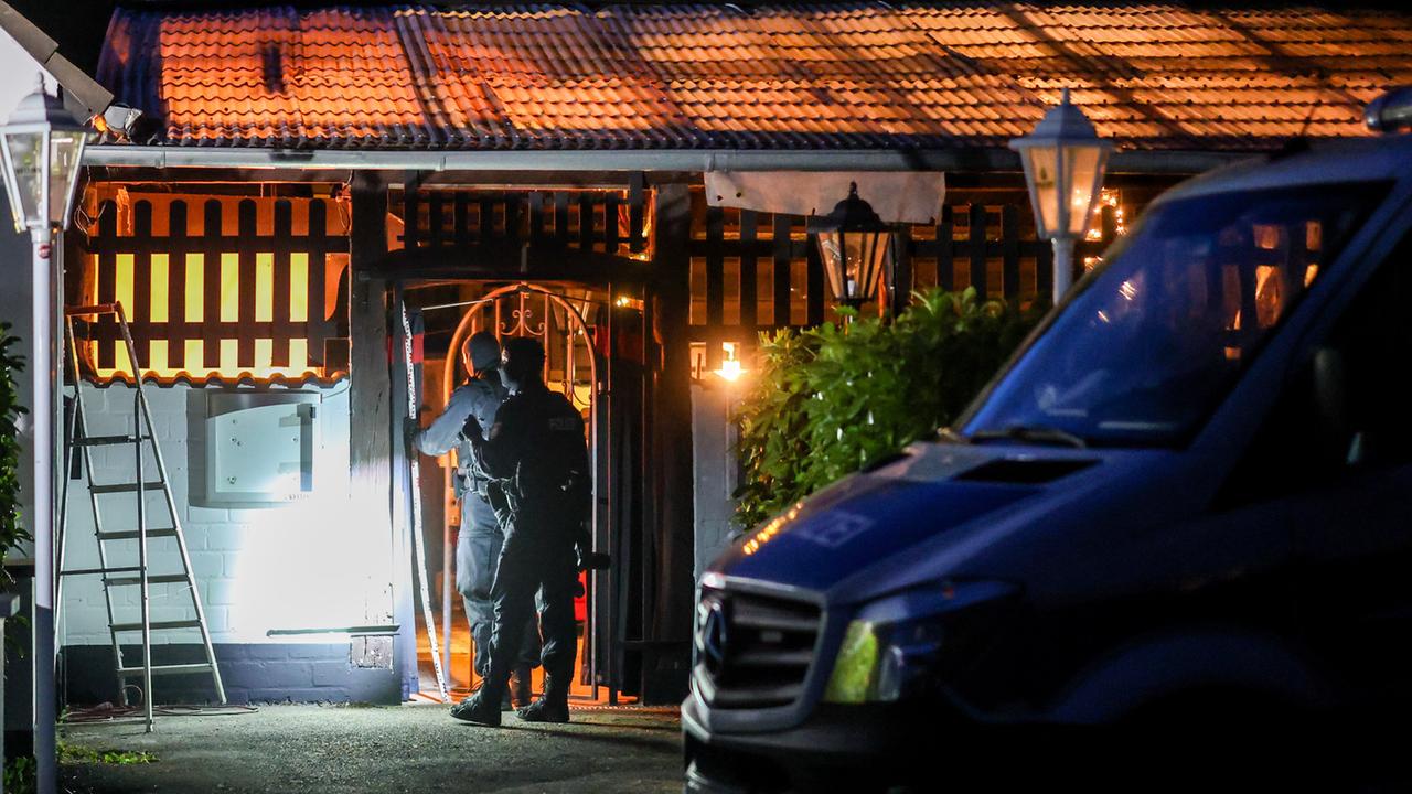 Durchsuchungen in 28 Städten - Polizei geht gegen Hells Angels vor