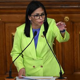 Delcy Rodríguez hält vor dem venezolanischen Parlament eine Rede an die Nation.