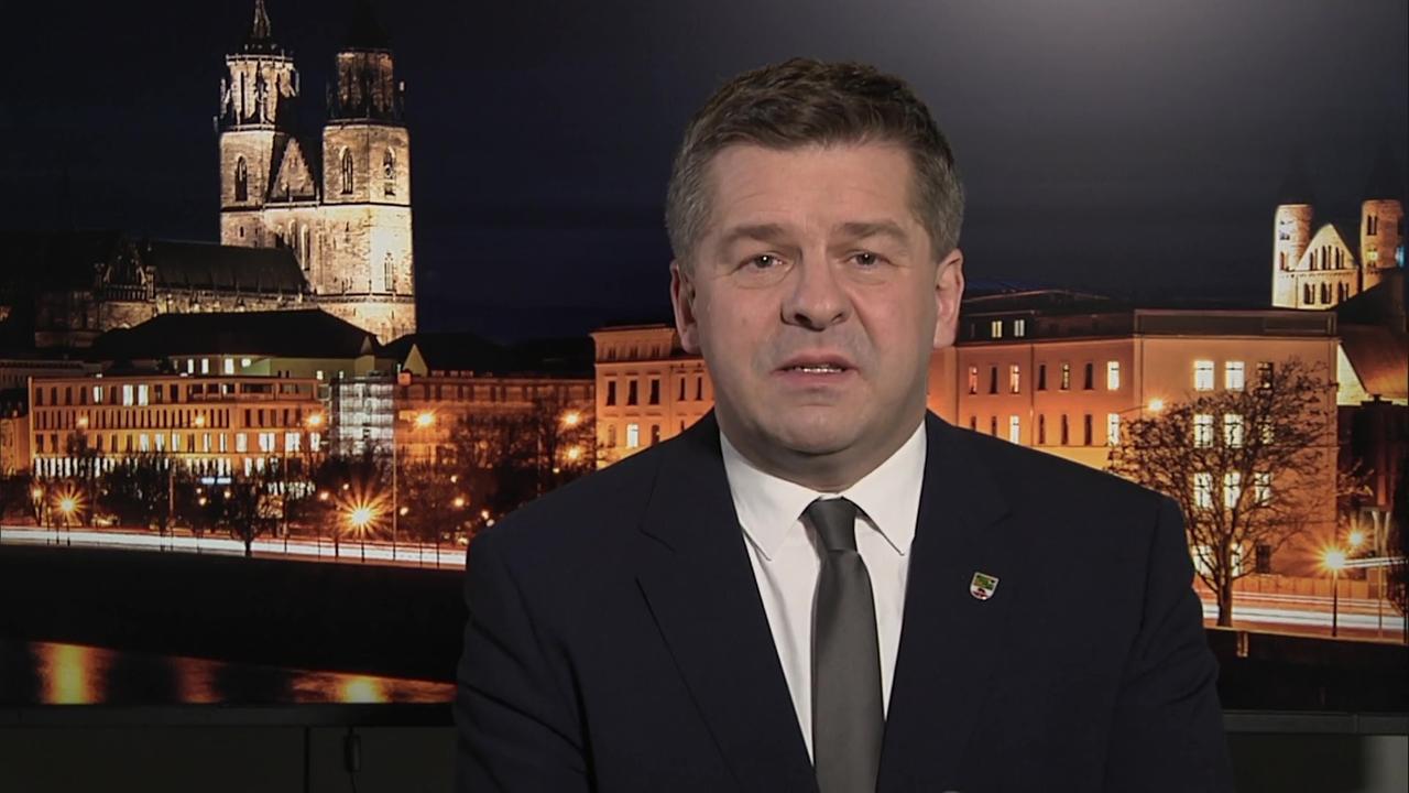 Sachsen-Anhalts Landeschef Schulze: “Richte Arbeit nicht an Umfragen aus”