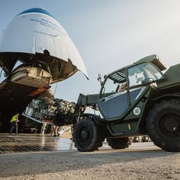 Bundeswehrsoldaten bereiten die militärische Evakuierungsoperation in Al-Azraq, Jordanien vor