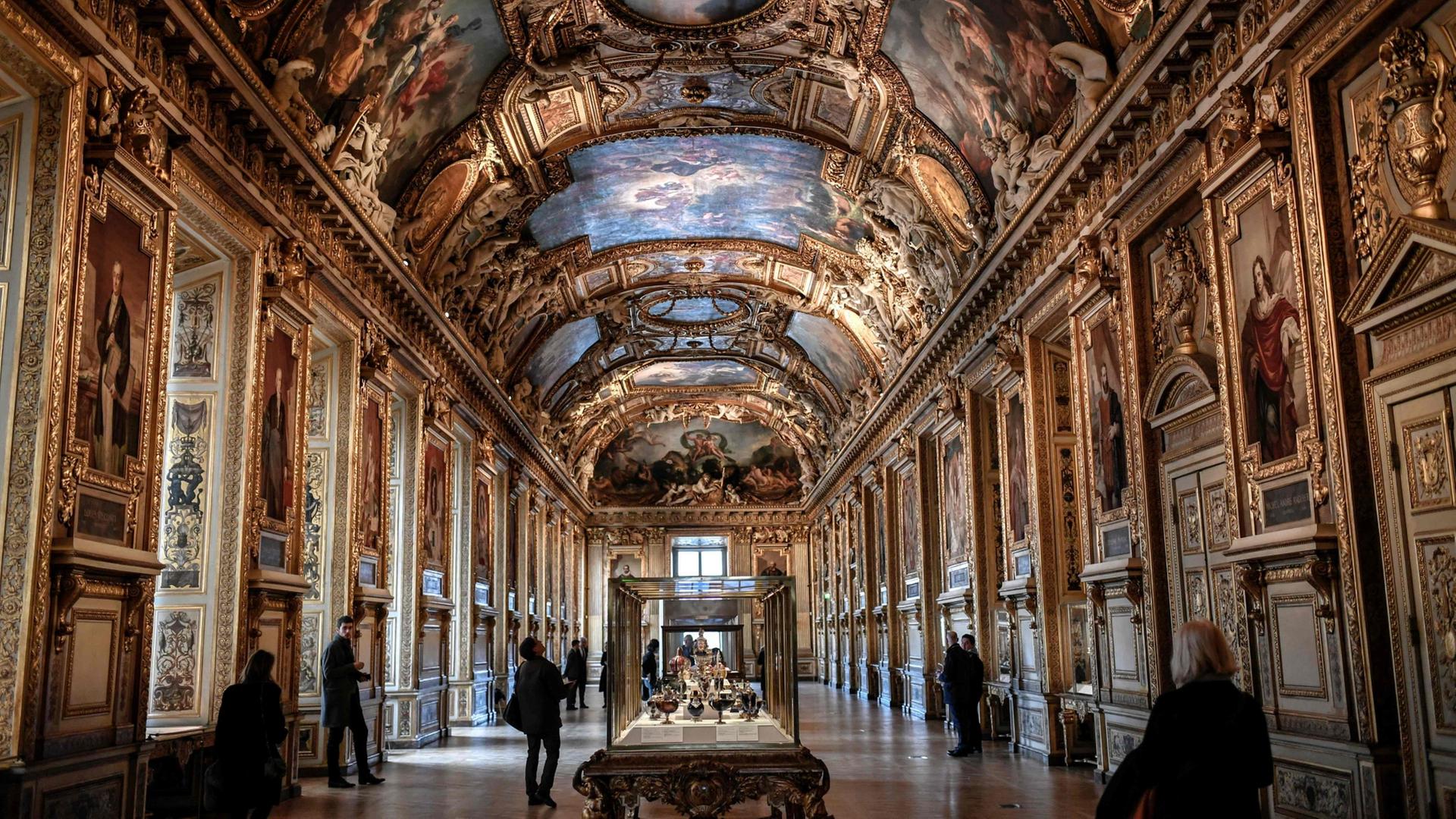 Blick in die Apollon-Galerie im Louvre | dpa