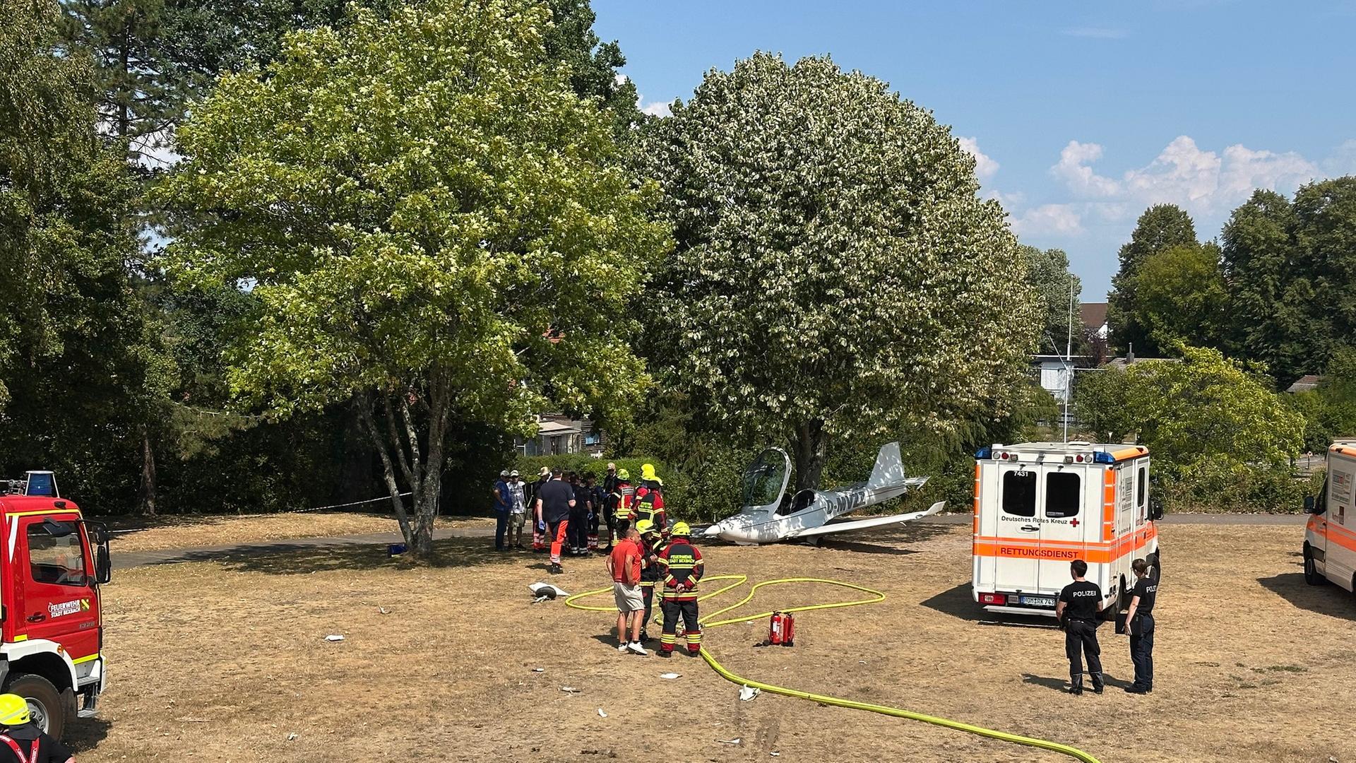 Kleinflugzeug in Bexbach bei Landung verunglückt