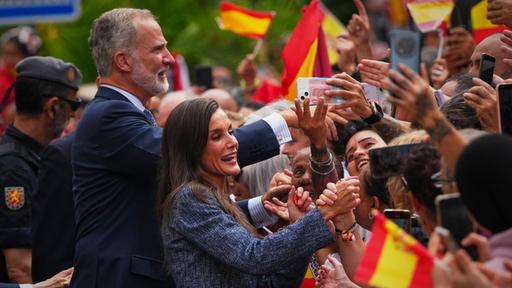 Ein royaler Besuch, der besänftigen soll