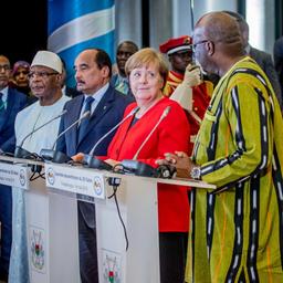Bundeskanzlerin Merkel auf ihrer Afrikareise.