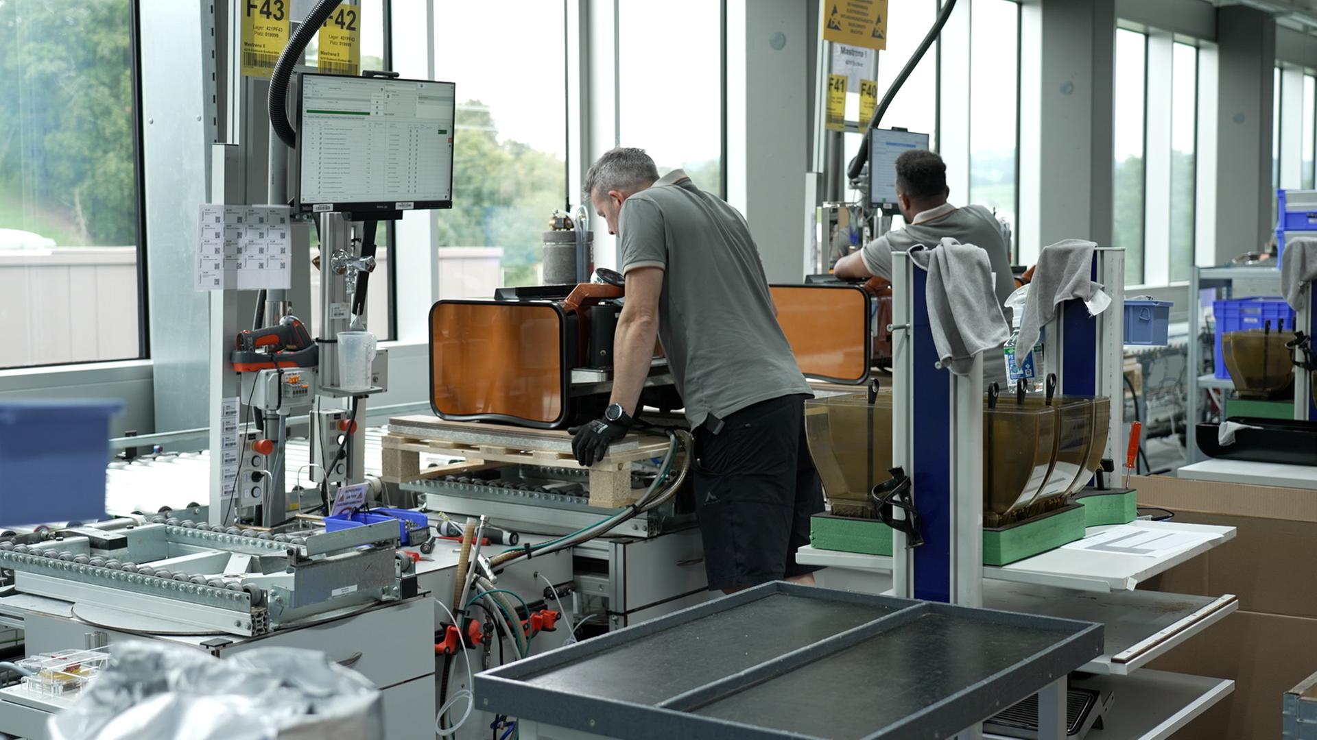 Starbucks-Kaffemaschine | Daniel Andrei, ARD Genf