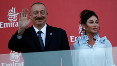 Das Ehepaar Alijew beim Formel-1-Rennen in Baku