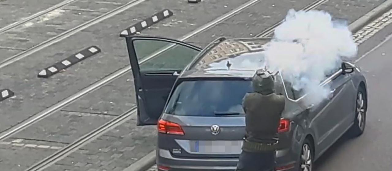 Screenshot aus Handyvideo der Schüsse in Halle