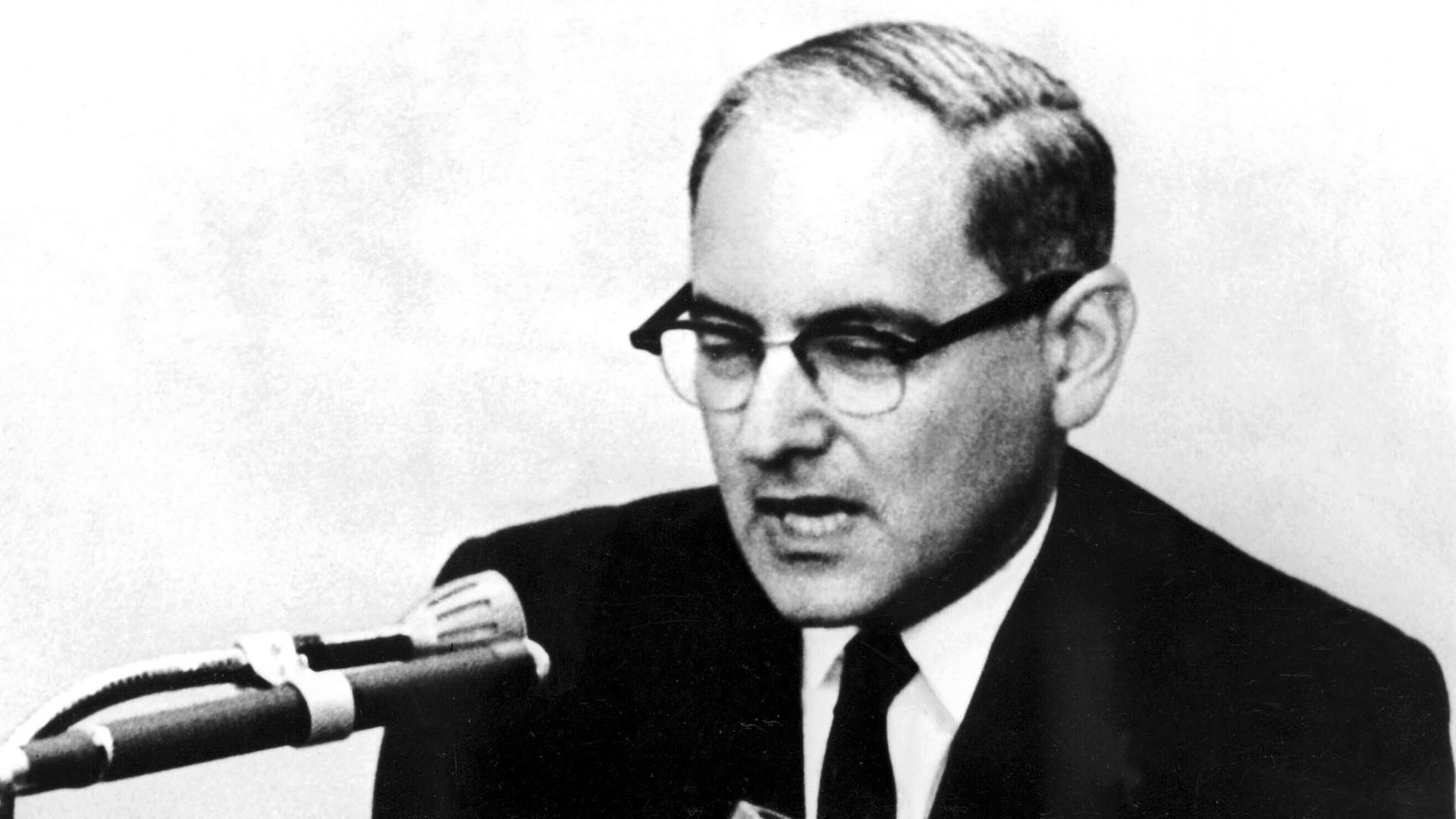 Dr. Gustavo Gilbert | picture alliance/United Archives