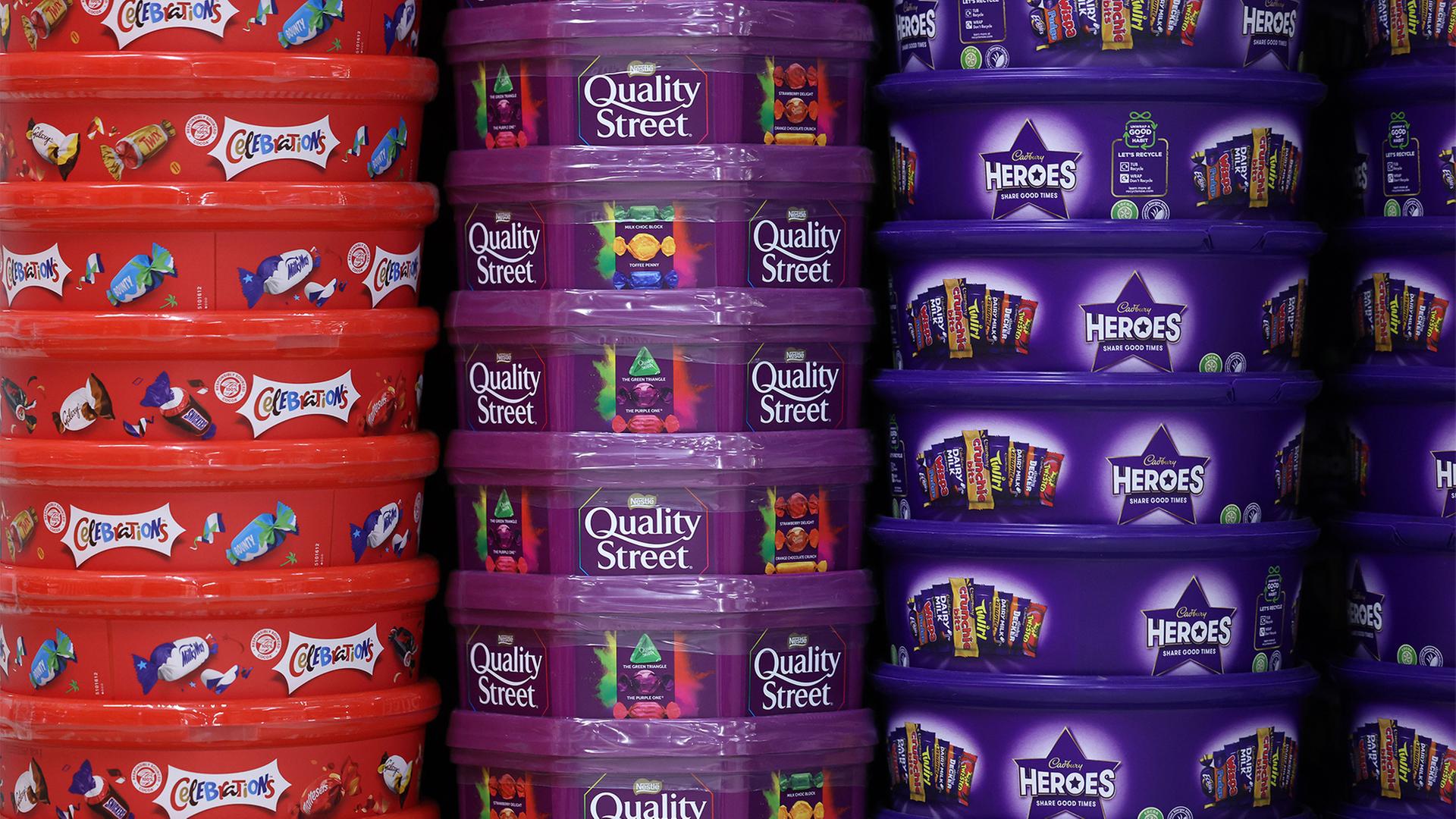 SÃ¼Ãigkeiten in Boxen stehen in einem GeschÃ¤ft in London zum Verkauf. | EPA