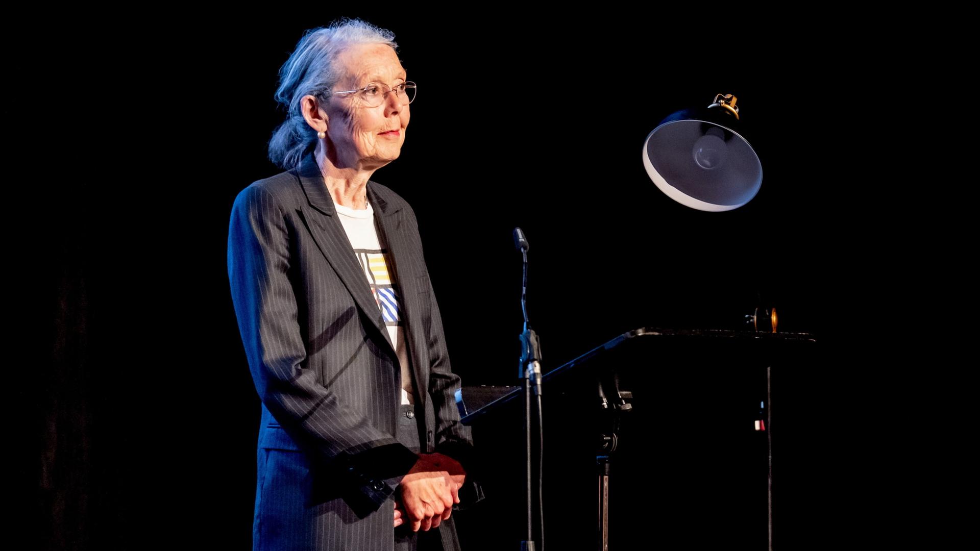 Anne Carson | Natalia Reich/Haus für Poesie/dp