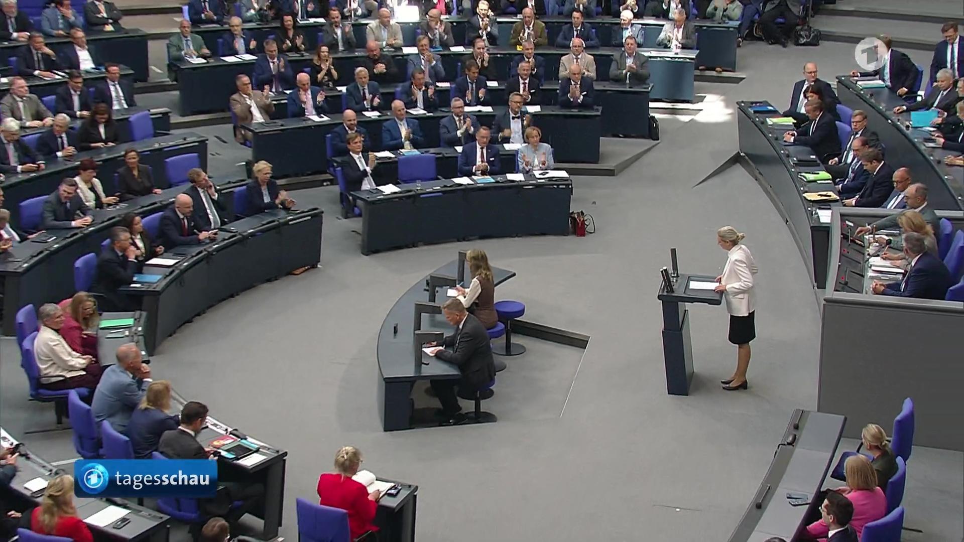 Hitziger Schlagabtausch bei Generaldebatte zwischen AfD-Chefin Weidel und Bundeskanzler Merz