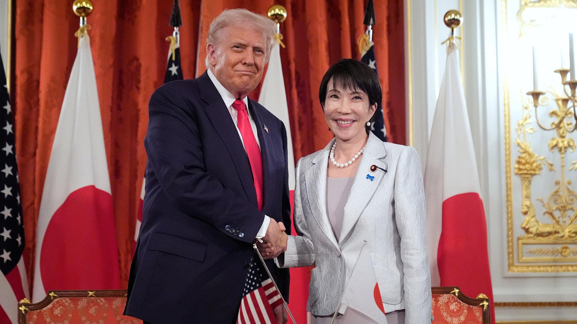 Donald Trump und Sanae Takaichi | AP