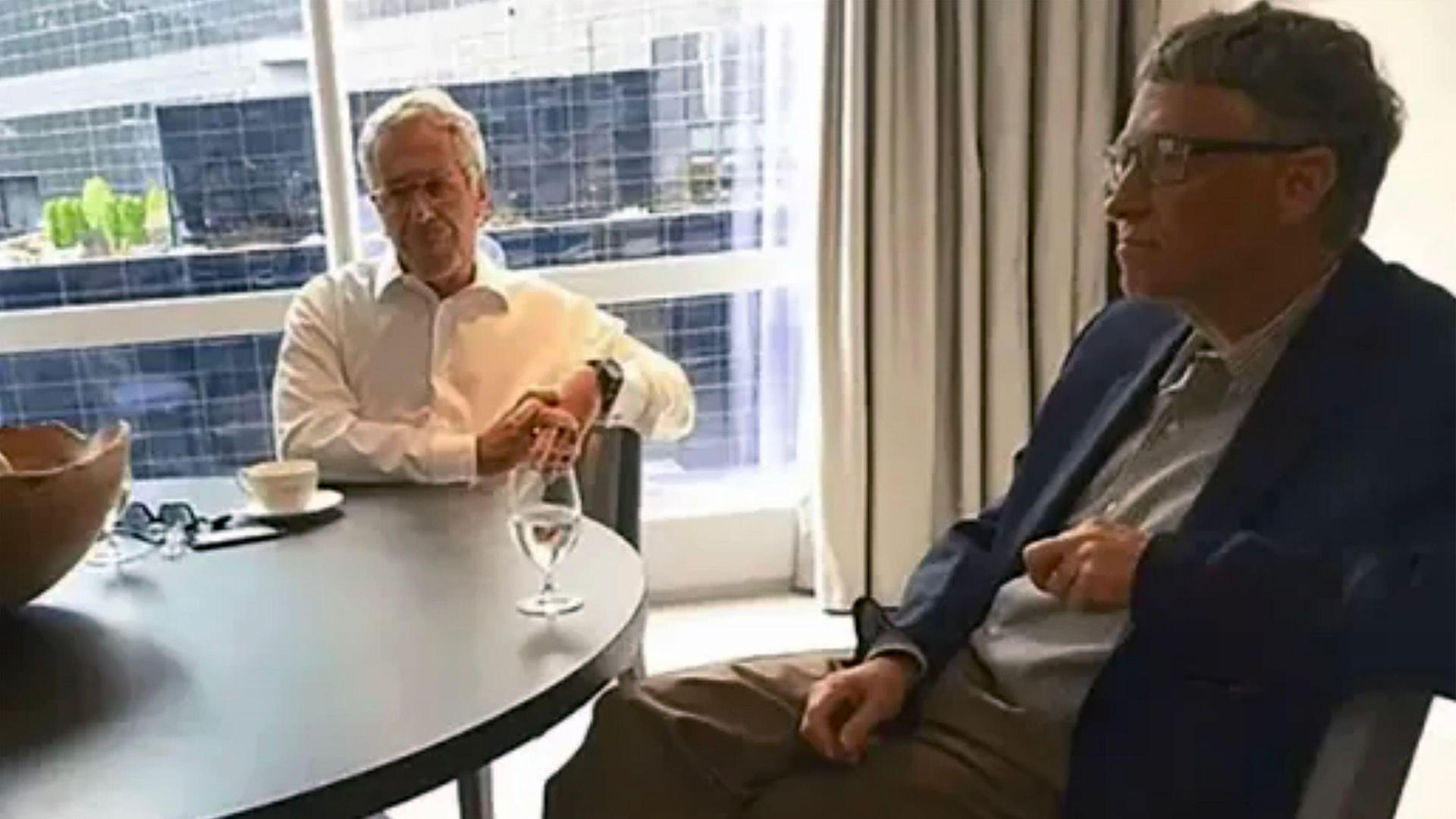 Jeffrey Epstein und Bill Gates | Pictorial Press Ltd / Alamy Stock Photo
