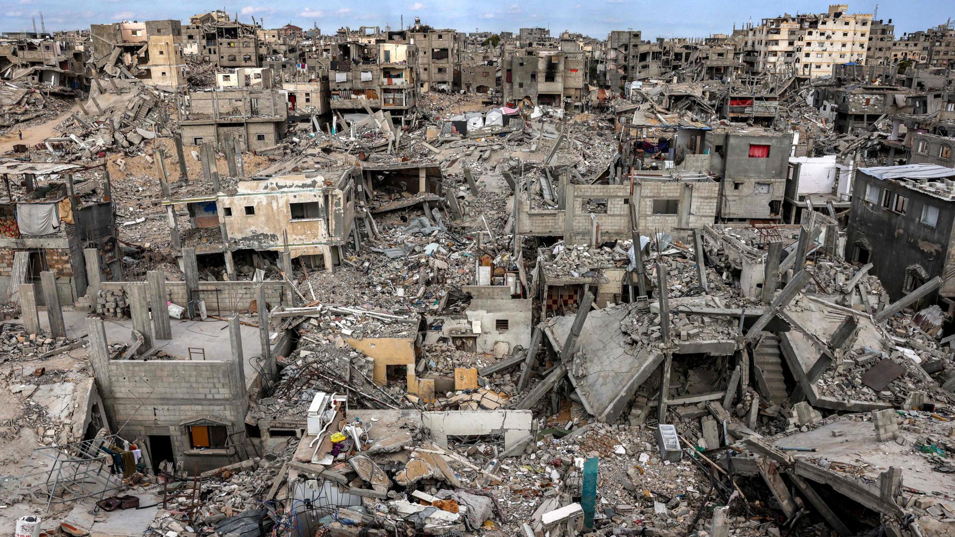 Ein fast vollständig zerstörter Stadtteil von Chan Yunis im Gazastreifen