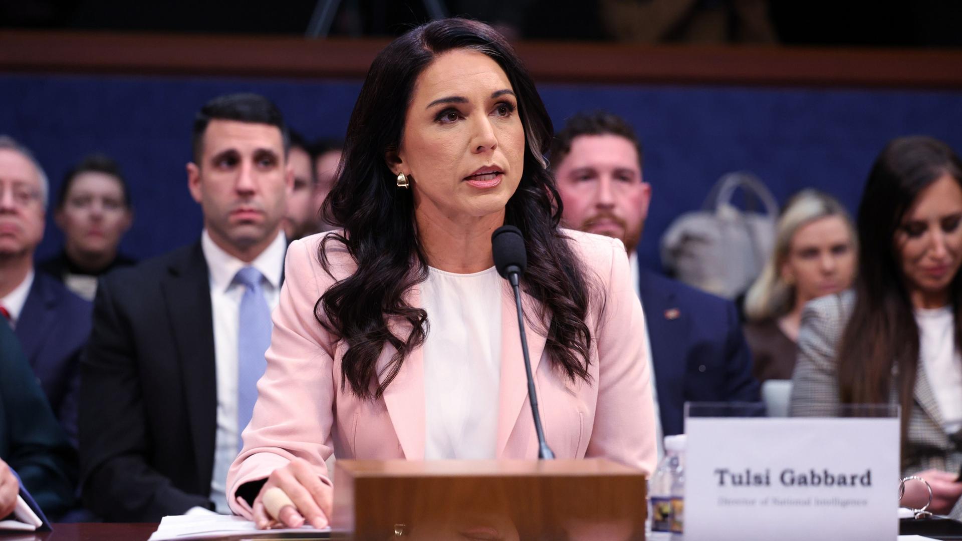 US-Geheimdienstkoordinatorin Gabbard kündigt Rücktritt an