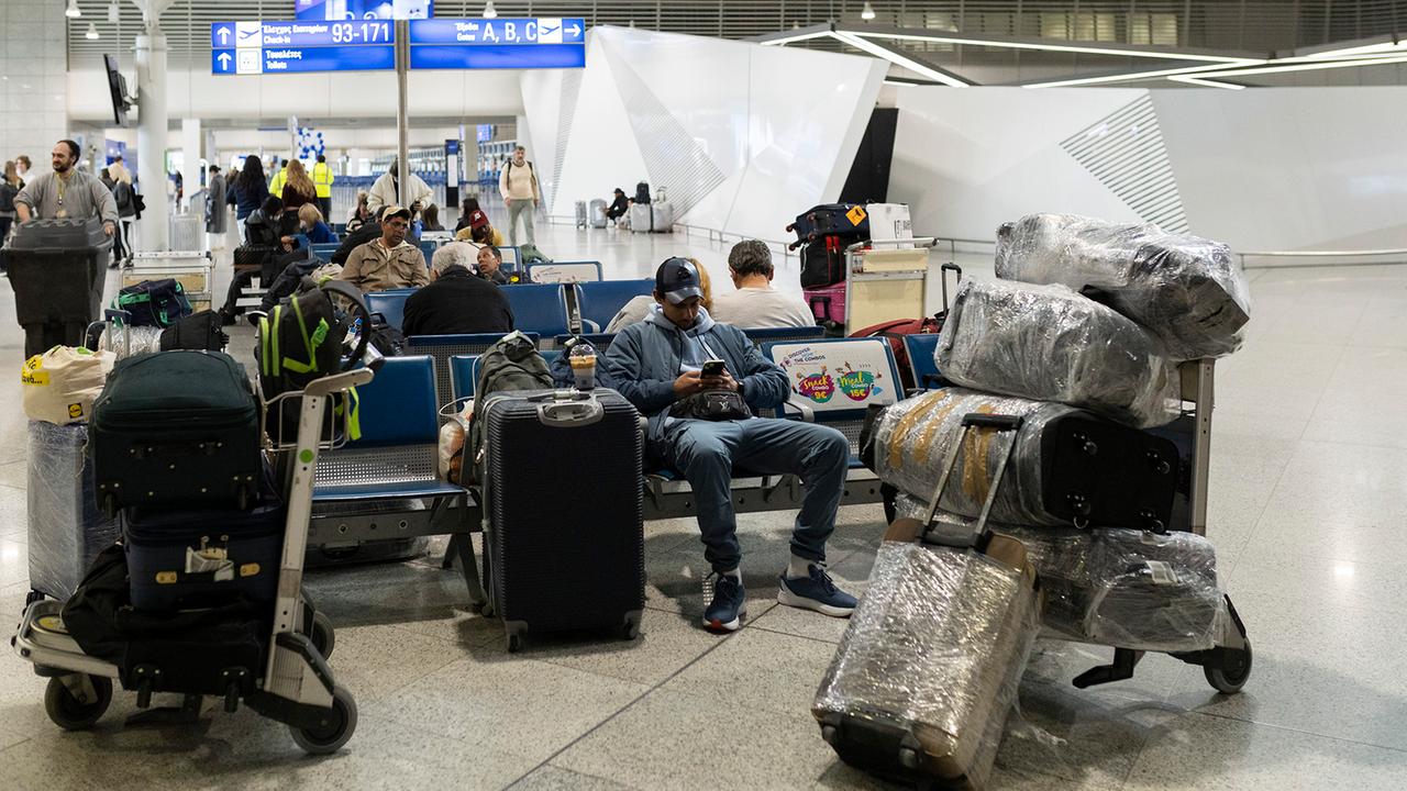 Kommunikationsst-rung-legt-Flugverkehr-in-Griechenland-lahm