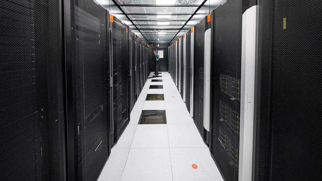 Wie Rechenzentren den Alltag am Laufen halten
