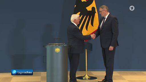 Bundespräsident Steinmeier ernennt Schweitzer zum neuen Arbeits- und Sozialminister