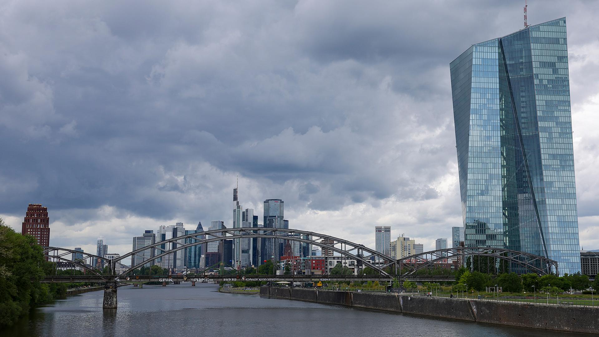 Das Geb�ude der Europ�ischen Zentralbank in Frankfurt am Main. | EPA
