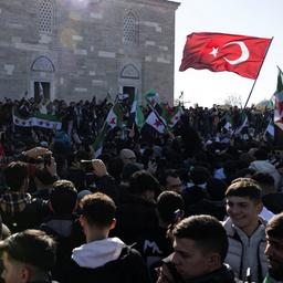 Syrer in der Türkei feiern den Sturz des Assad-Regimes