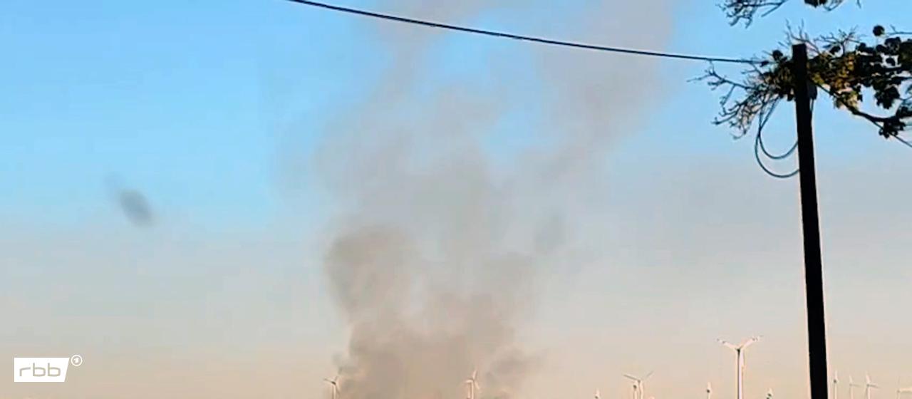 On the former military training area "Old warehouse" A fire broke out in Jüterbog. (Source: rbb)