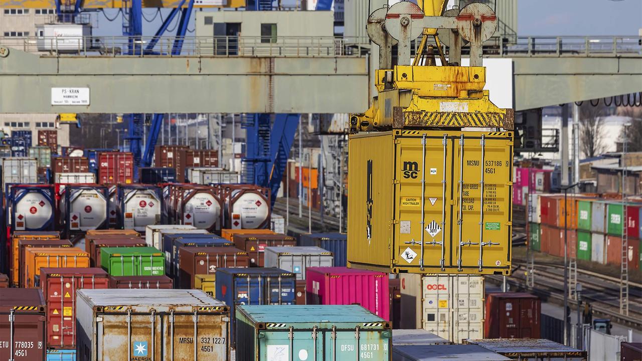 Nahost-Krieg sorgt für Stimmungsdämpfer in der Wirtschaft