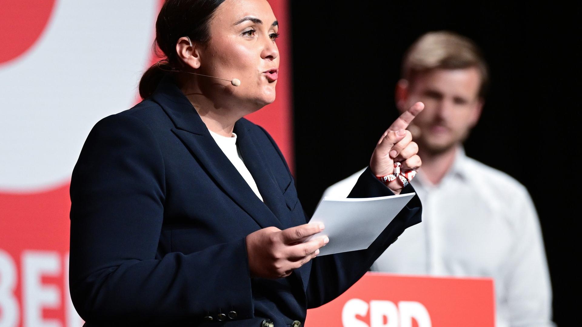 Nach Wahl in Sachsen-Anhalt: Chefin der SPD BW will Rüstungsausgaben auf den Prüfstand stellen