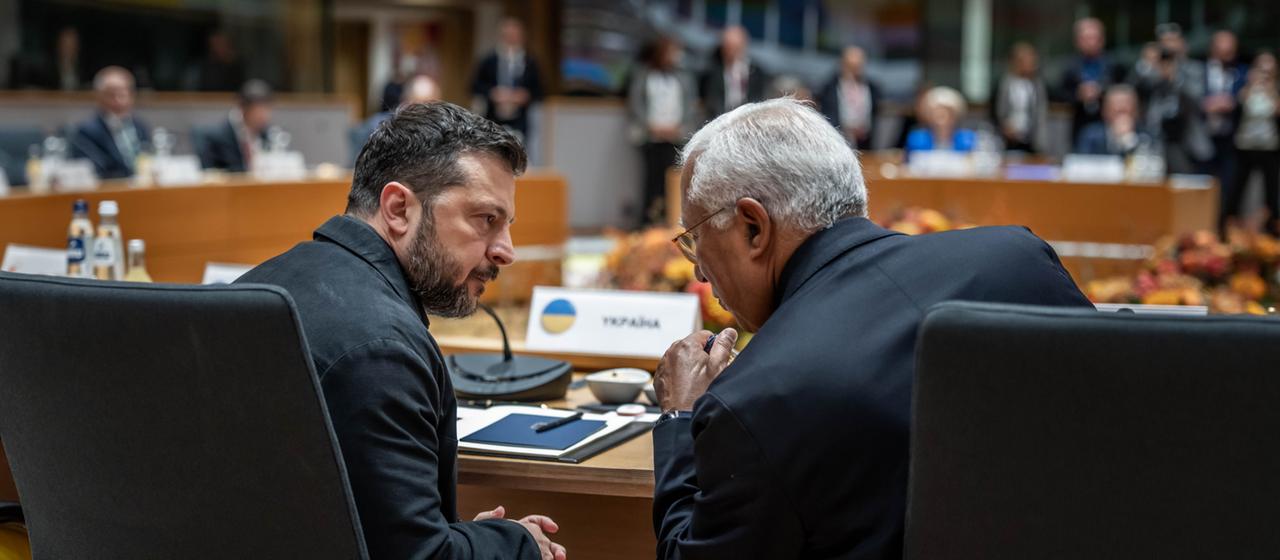 Wolodymyr Selenskyj (links) und António Costa beim EU-Gipfel