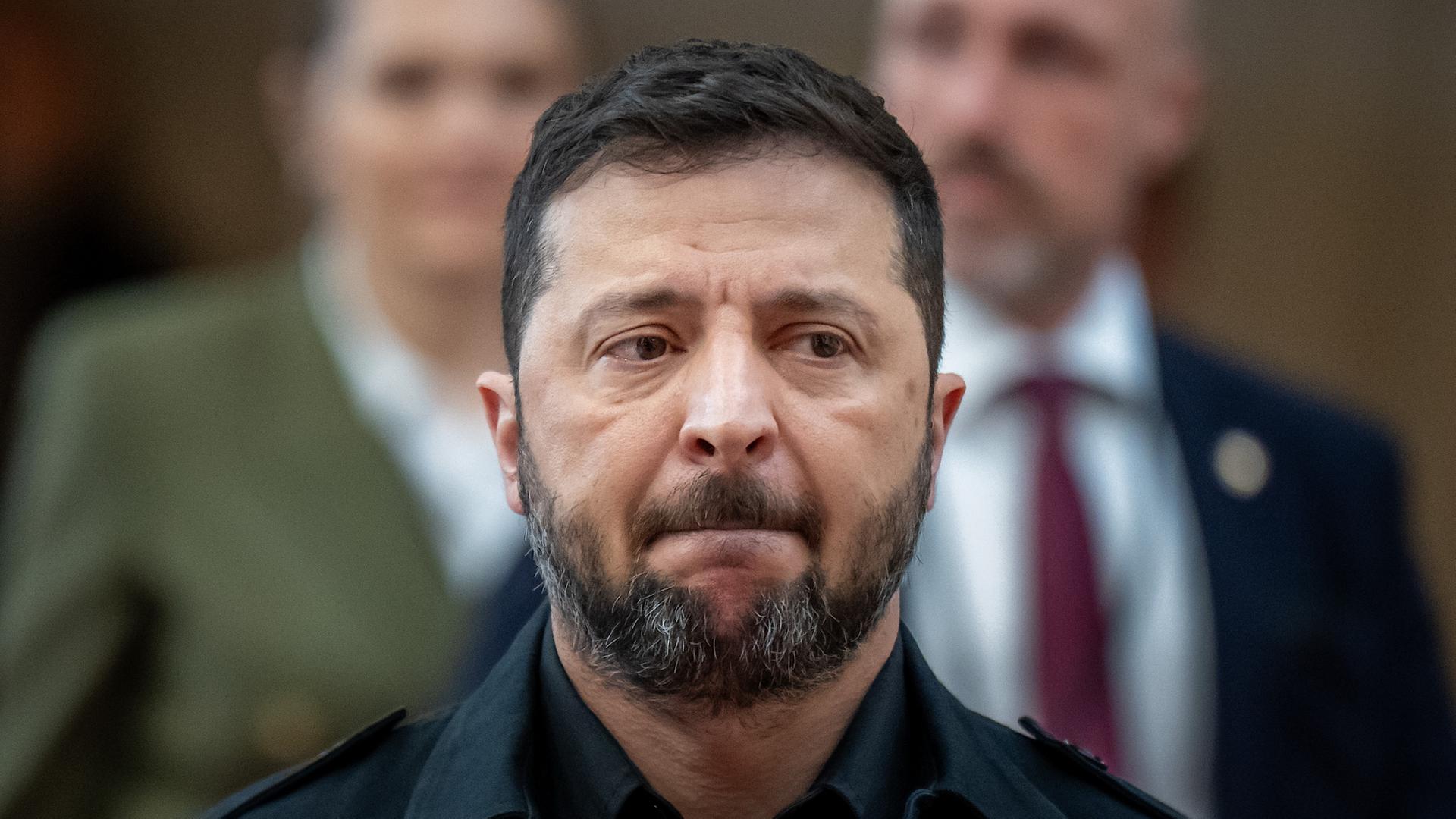 Ukraine-Liveblog: ++ Selenskyj vermisst Reaktion des Westens ++