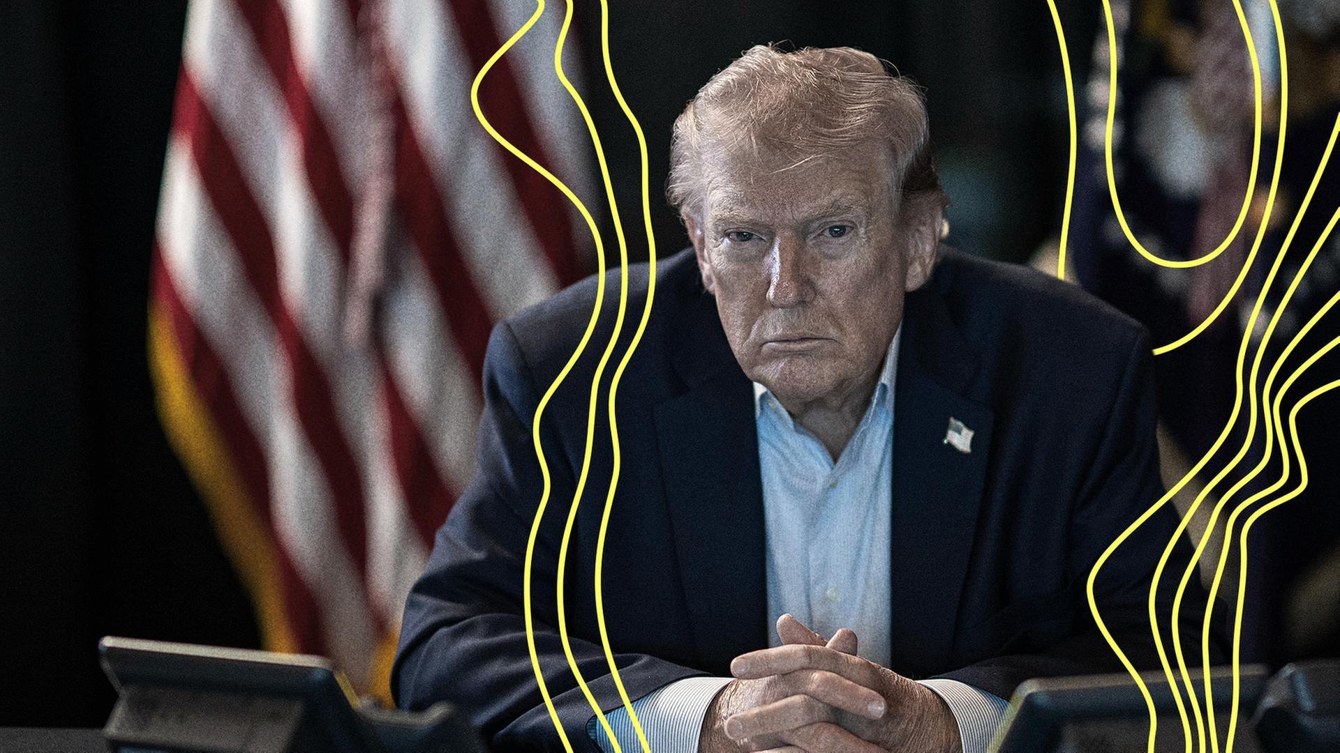 US-PrÃ¤sident Donald Trump wÃ¤hrend eines Treffens mit seinen Beratern | picture alliance / ZUMAPRESS.com | Daniel Torok/White House