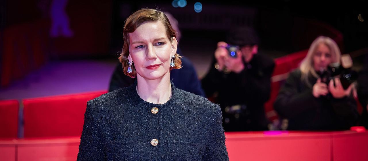 Sandra Hüller auf dem Roten Teppich am Berlinale Palast.