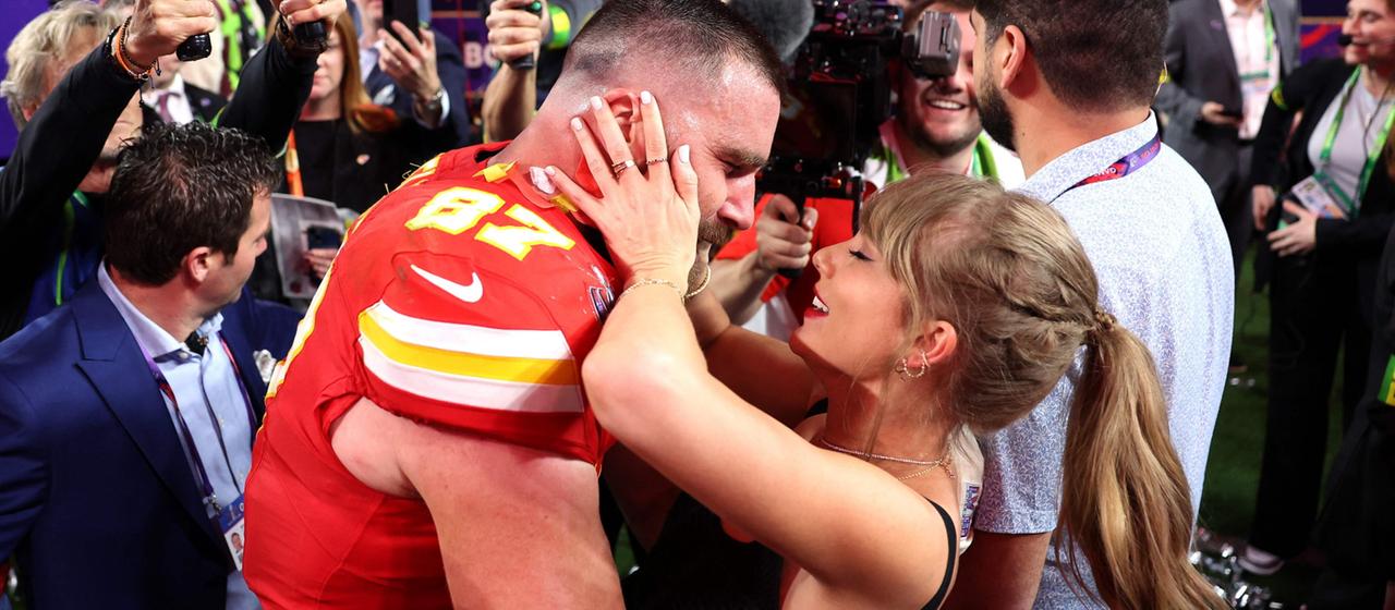 Taylor Swift und Travis Kelce sind verlobt - "Hochzeit des Jahrhunderts"? |  tagesschau.de