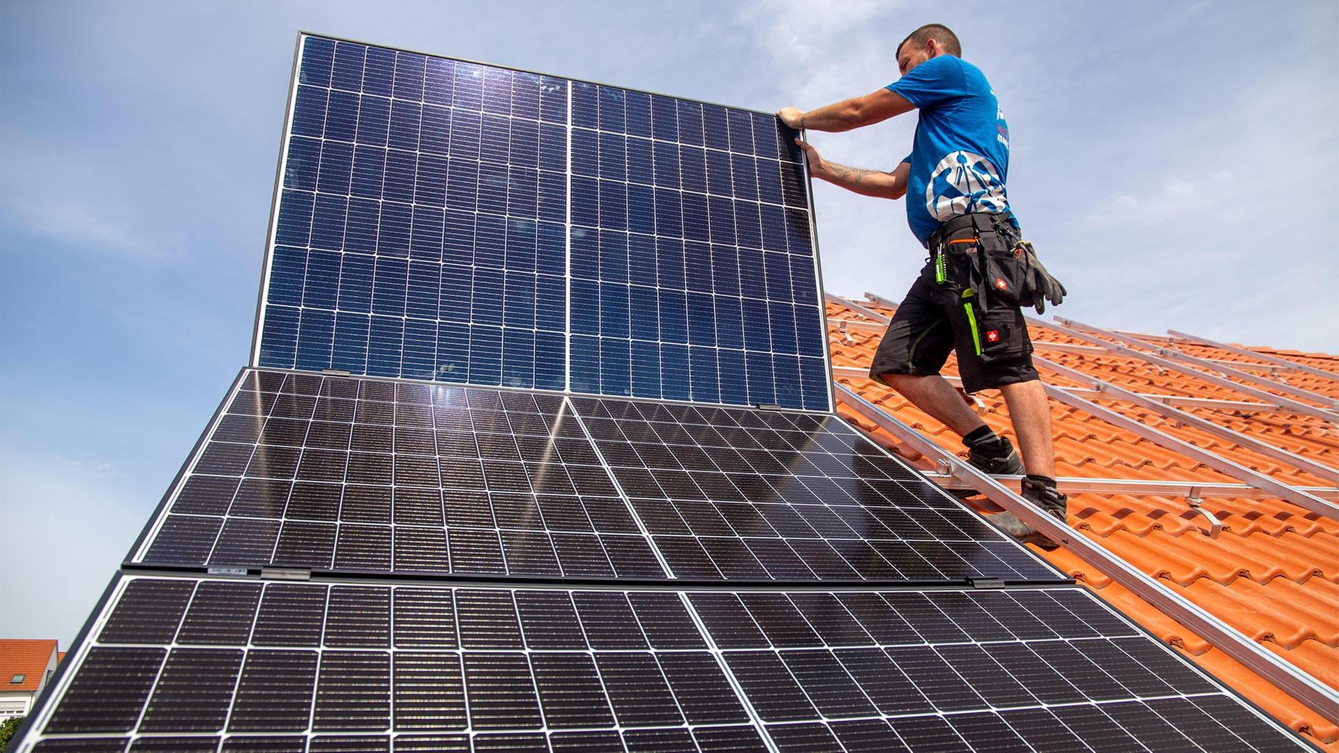 Möglicher Förderstopp: Solarbranche warnt vor Entlassungswelle