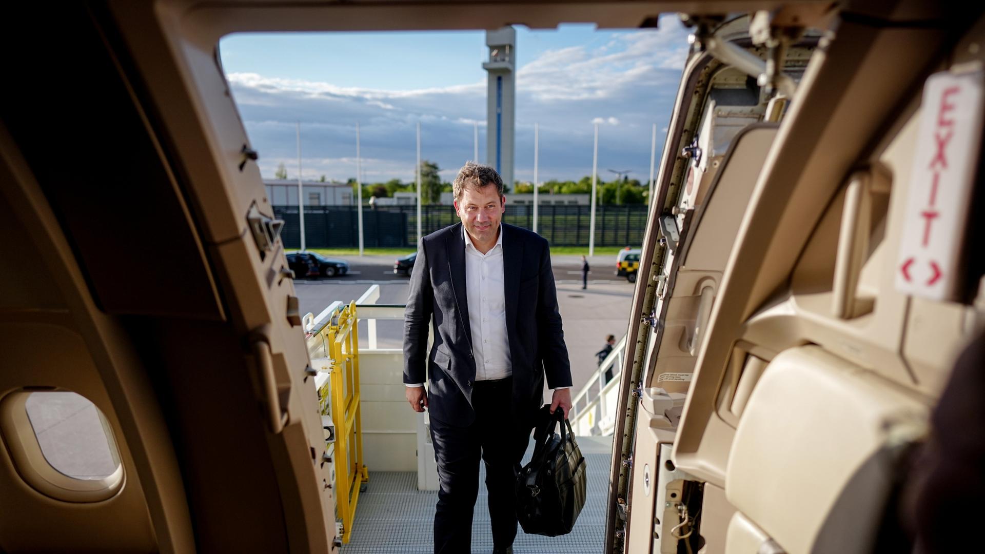 Bundesfinanzminister Klingbeil zu Gesprächen in der Ukraine